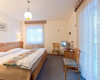 Cesa Edelweiss Living & Spa - Campitello di Fassa - Ložnice