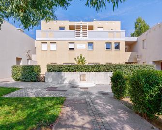 Comfort Aparthotel Six-Fours - Six-Fours-les-Plages - Gebouw
