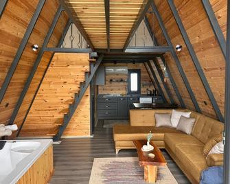 Cicek Bungalov - Rize - Living room