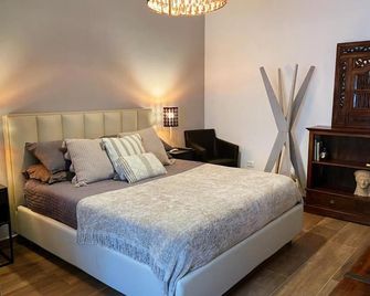 Marmore Charming House - Terni - Habitación