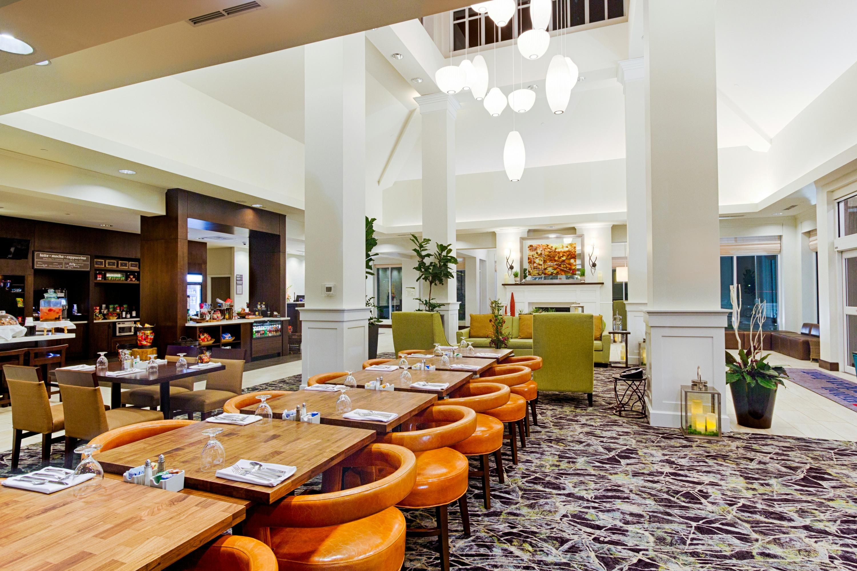 Hilton Garden Inn Salina - Salina - Restaurante