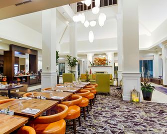 Hilton Garden Inn Salina - Salina - Restaurante