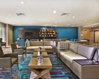 Courtyard by Marriott Gulfport Beachfront - Gulfport - Lounge