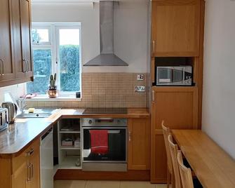 3-Bed Cottage in Quiet & Green Wallington - Wallington - Kitchen