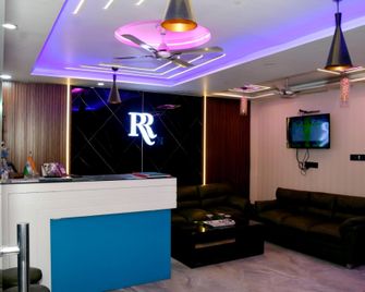 Hotel Rr Palace Gorakhpur - Gorakhpur - Recepción