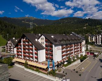 Laaxerhof - Laax - Building