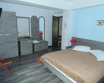 Eden Maison - Slanic Moldova - Camera da letto