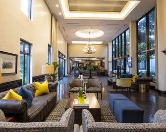 Anew Hotel Hilton Pietermaritzburg - Hilton - Salónek