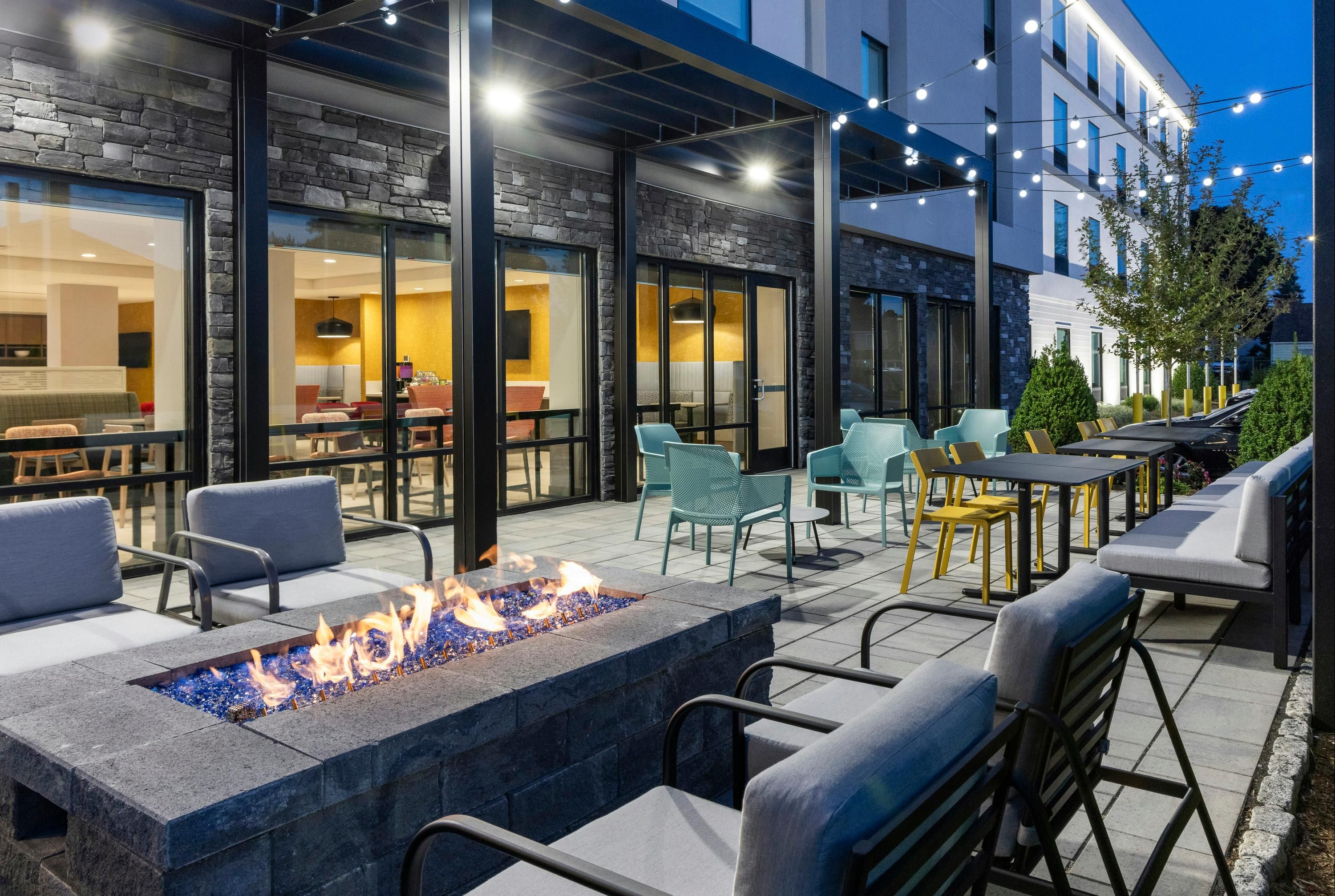 Home2 Suites by Hilton East Haven New Haven - East Haven - Terasa