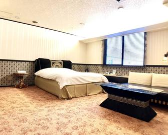 Hotel Ritz Koshien - Nishinomiya - Schlafzimmer