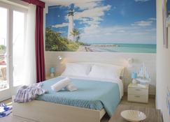 The Lighthouse Rooms - Lazise - Schlafzimmer