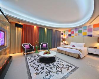 Lanshy Motel - Taichung - Habitación