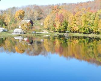 Catskill Mountain Farmhouses with Private Lake, Sleeps 16 - Roscoe - Outdoors view