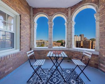 Plaza Penthouse: Historic Charm & Stunning Views - 堪薩斯城