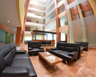 Hostalia Hotel Expo & Business Class - Guadalajara - Lounge