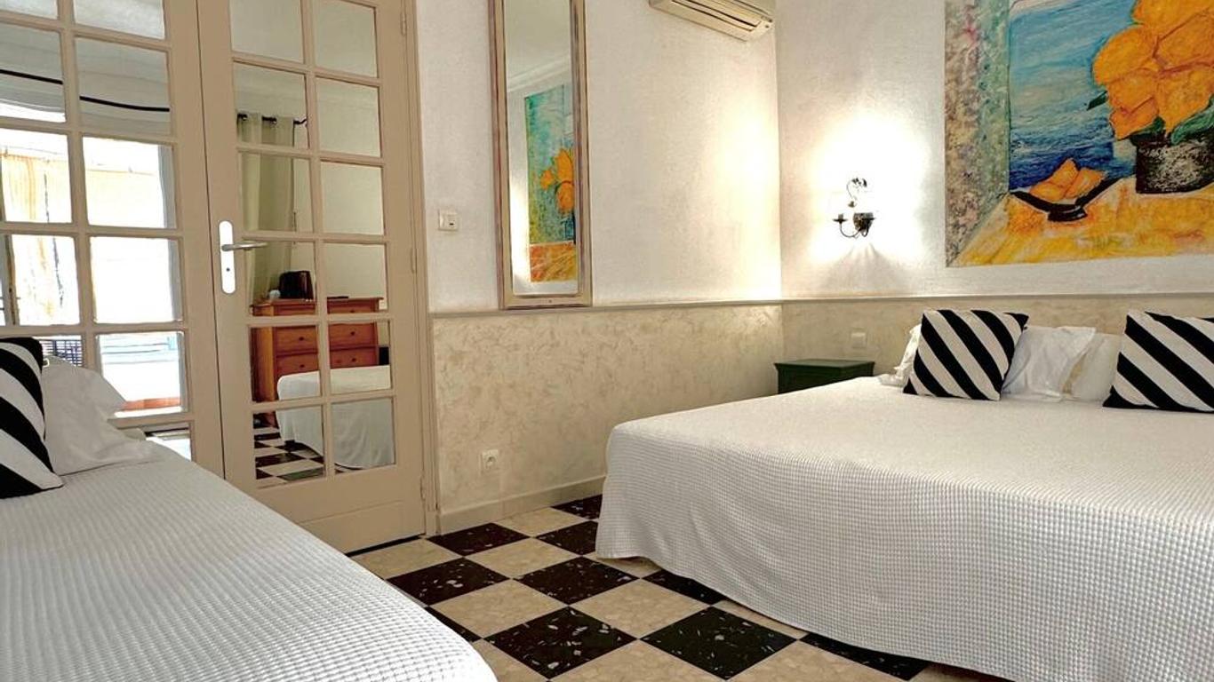 Hotel Les Flots Bleus