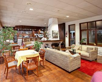 Pantanha Apartments - Nelas - Lounge