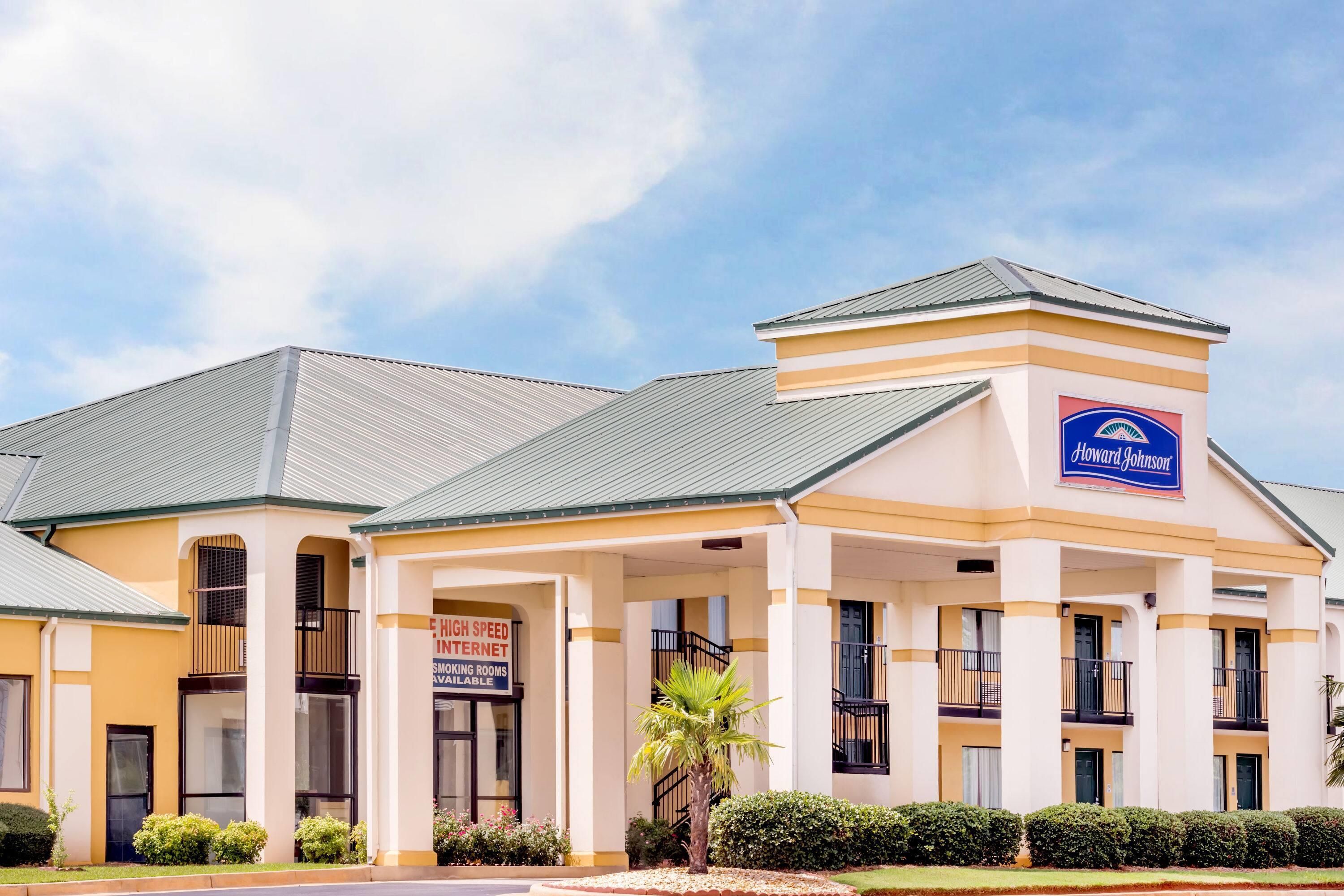 Howard Johnson by Wyndham Perry GA - Perry - Edifício