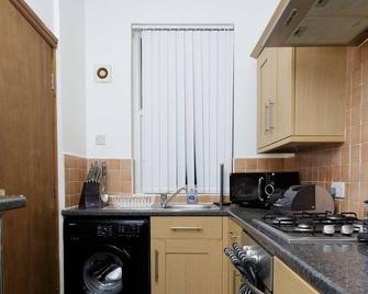Apartment - 1 Mile from Leeds Central- Park House - Leeds - Cuisine