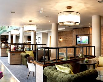 Hilton Garden Inn Birmingham Brindleyplace - Birmingham - Bar