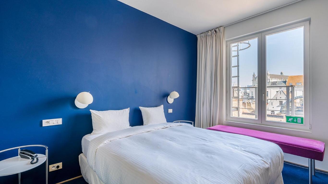 باسيفيك كافي هوتل