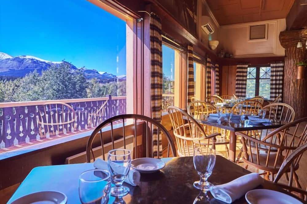 Glacier Park Lodge - איסט גלשייר פארק