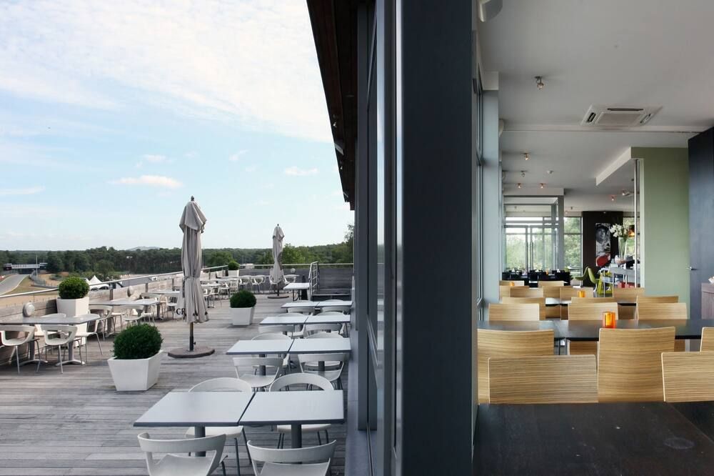 Hotel De Pits thumbnail 3