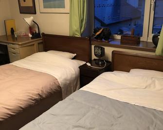Guest House Chara - Hirosaki - Schlafzimmer