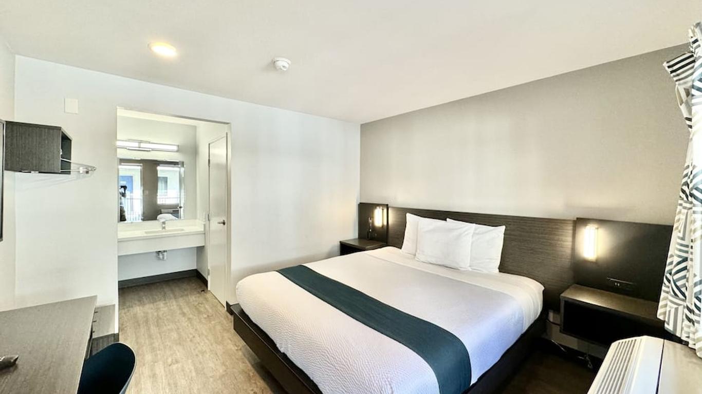 Motel 6-Bellflower, Ca - Los Angeles