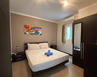 Best Of Xlendi Seafront Apartments - Xlendi - Bedroom
