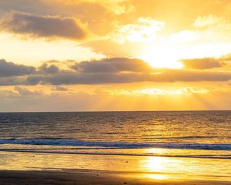 Hotel Rc Tonsupa - Esmeraldas - Beach