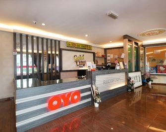 Gold City Hotel - Malacca - Front desk