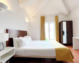 Quartos da Vila - Duna Parque Resorts & Hotels - Vila Nova de Milfontes - Bedroom