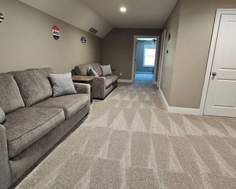 Newly built secluded 5-bedroom home - Mears - Sala de estar