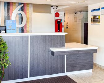 Studio 6 Grand Prairie Tx - Grand Prairie - Ρεσεψιόν