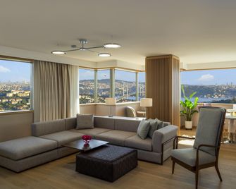 Mövenpick Hotel Istanbul Bosphorus - Istanbul - Living room