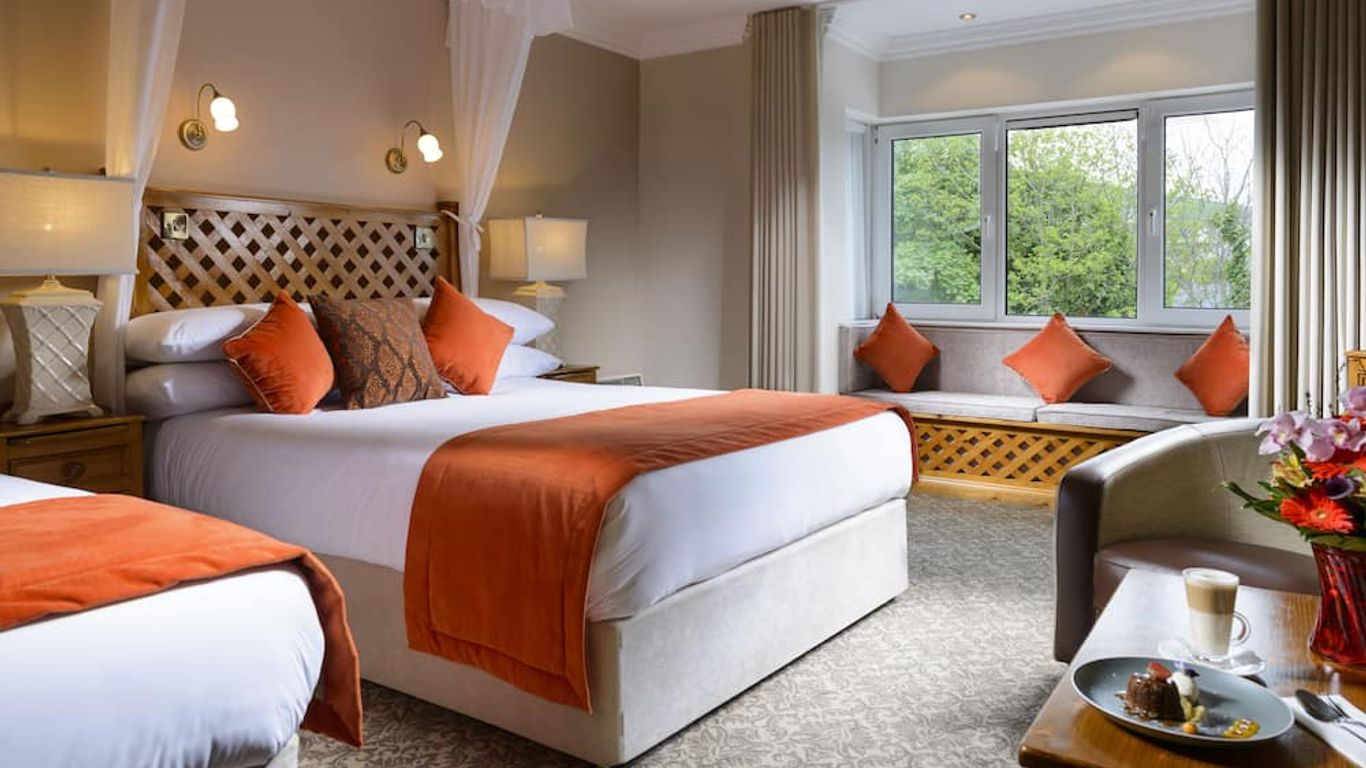 Dingle Benners Hotel