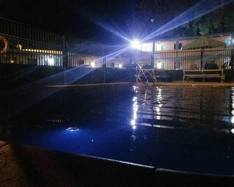Not Sold Out! Lowest Price! Book 2+Nights Here! 1 Day on Other Major Travel Site - Nogales - Piscine