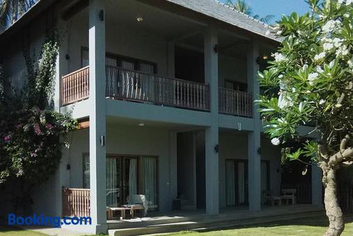 Ju'Blu Hotel - Buleleng - Building