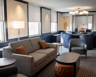 Hilton Orrington/Evanston - Evanston - Lounge