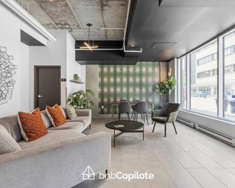 Le Caïman - 퀘벡시