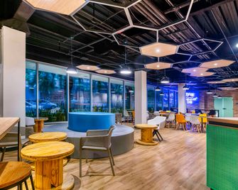 ibis budget Belo Horizonte Savassi - Belo Horizonte - Building