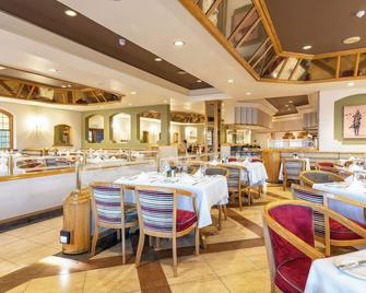 Safari Lodge - Windhoek - Restaurant