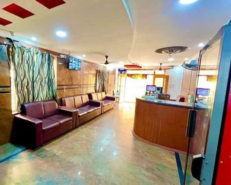 Hotel Govind Heights - Tirupati - Front desk