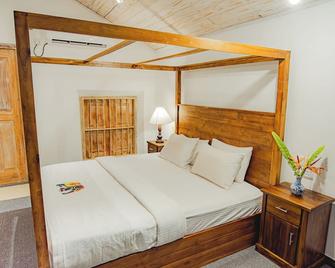 White on White - Hikkaduwa - Habitación