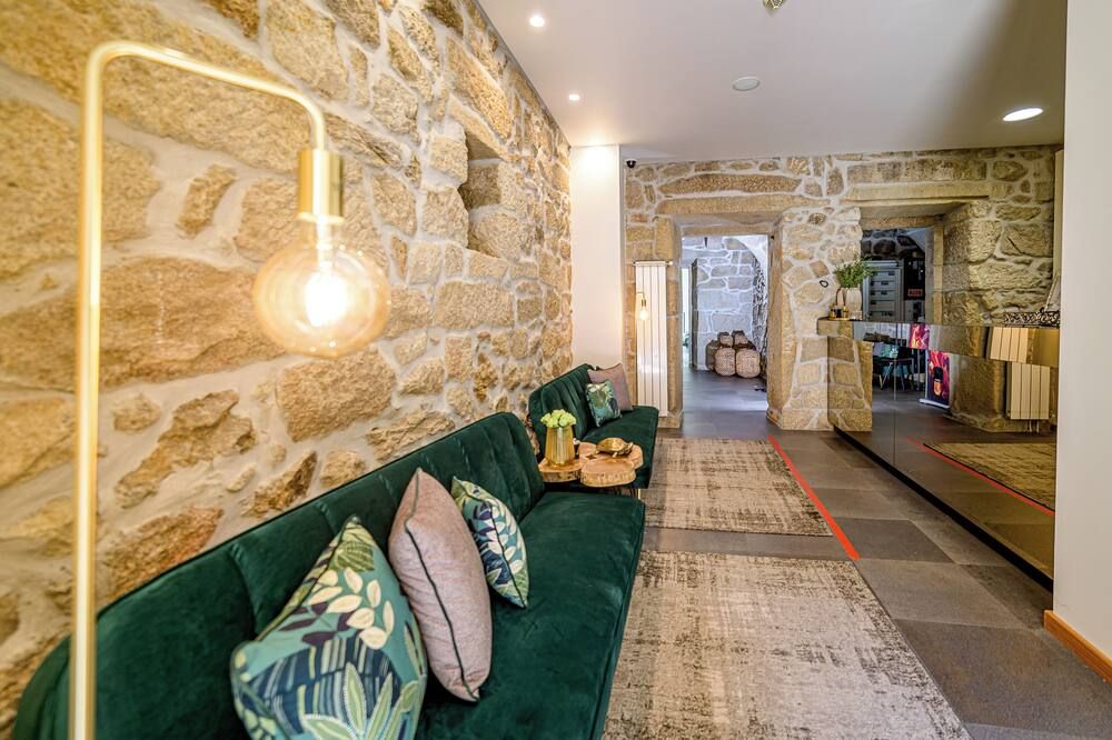 كازانوفاز كاونتيسايد هوتل سبا أند إيفنتز