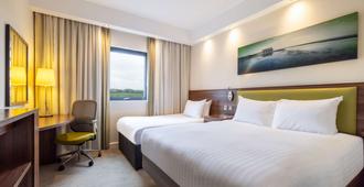 Hampton by Hilton Humberside Airport - Ulceby - Bedroom