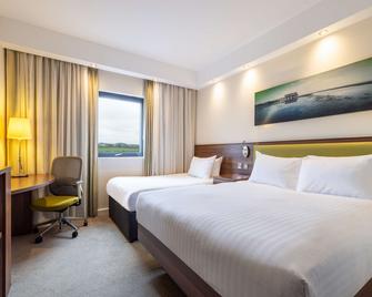 Hampton by Hilton Humberside Airport - Ulceby - Schlafzimmer