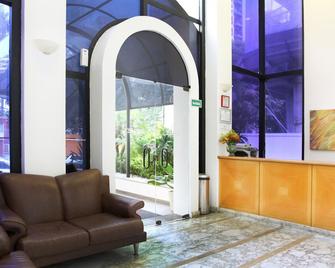Travel Inn Conde Luciano - Sao Paulo - Reception