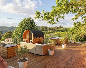 Peso Village - Amarante - Parveke